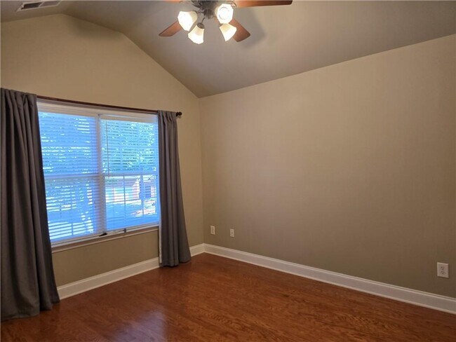 Building Photo - 3462 Blanding Ct