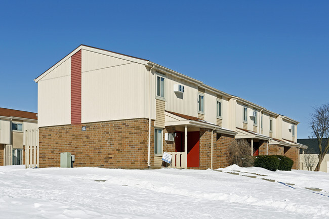 Primary Photo - North Towne Village
