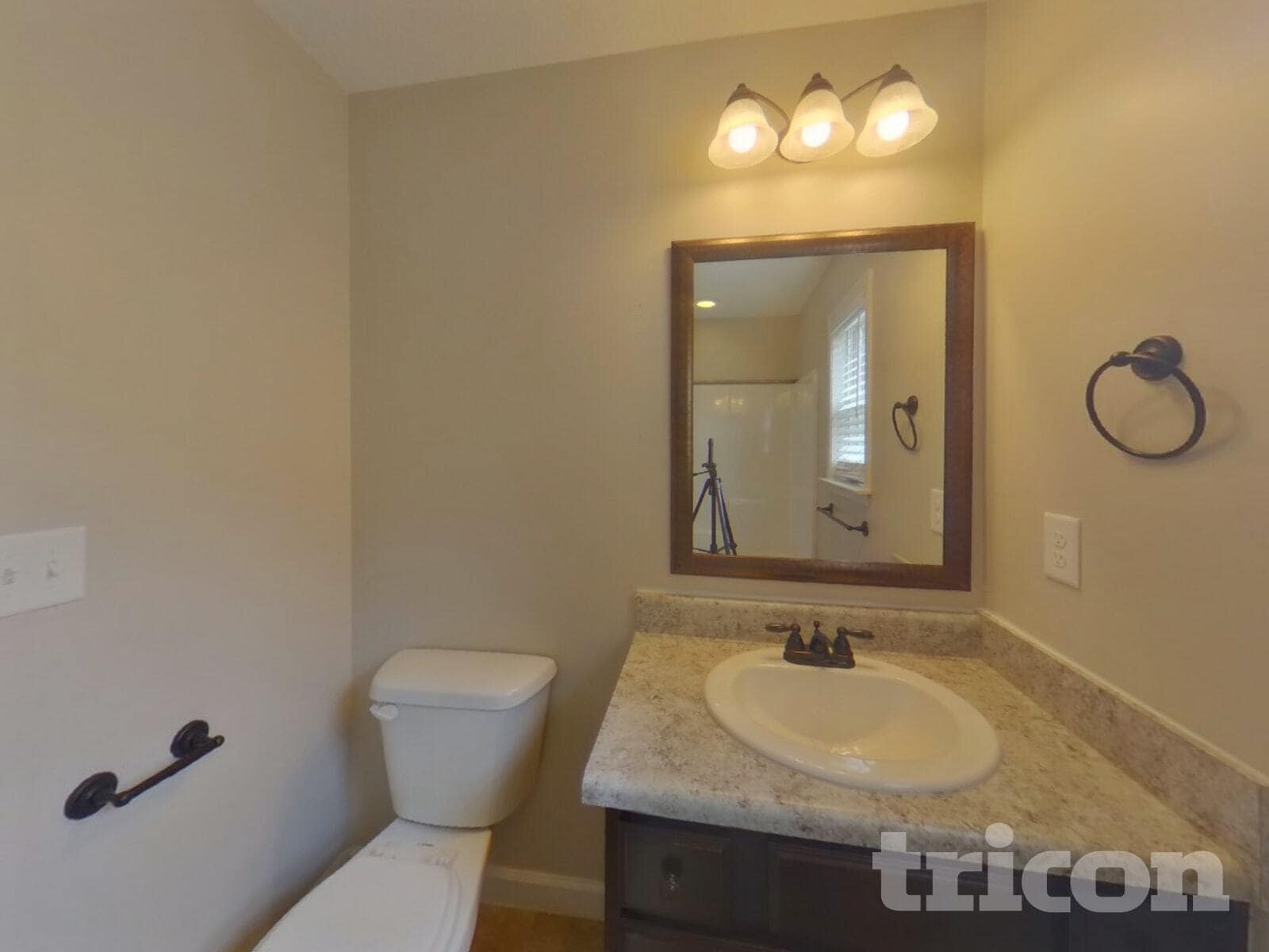 Building Photo - 456 Blairwood Ct