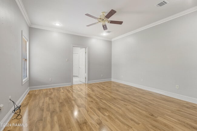 Building Photo - 106 Anslem Dr