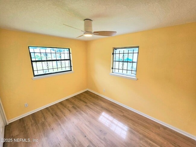Building Photo - 4951 Dallen Lea Dr
