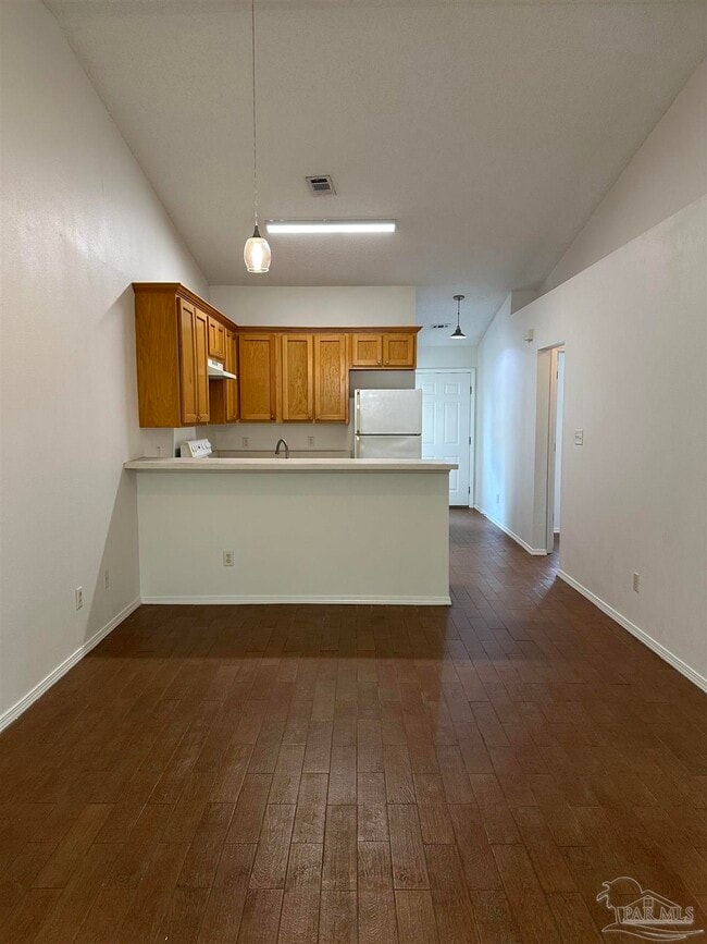 Building Photo - 5602 W Shore Dr