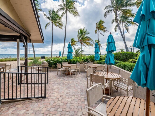Building Photo - 5000 N Ocean Blvd
