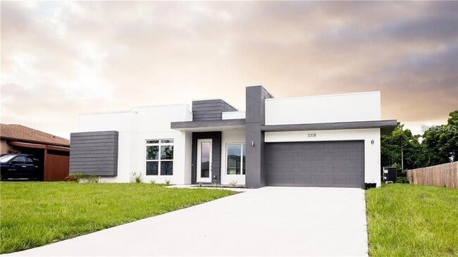 Primary Photo - 3208 Mandeville St