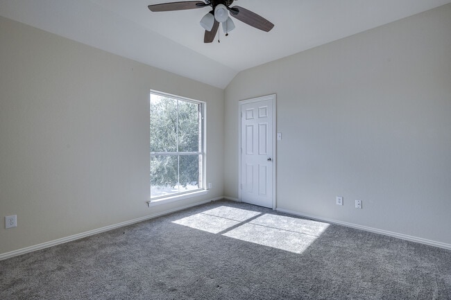 Building Photo - 3416 Ballard Dr