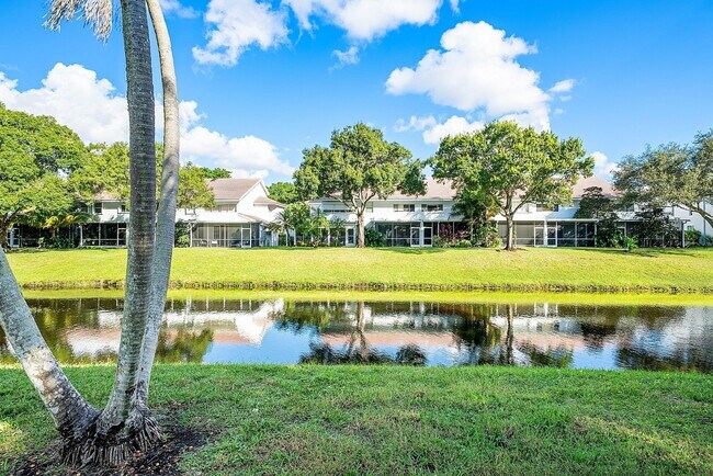 Building Photo - 6165 Old Court Rd