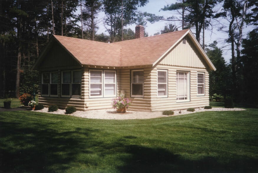Building Photo - N3032 Woodland Rd