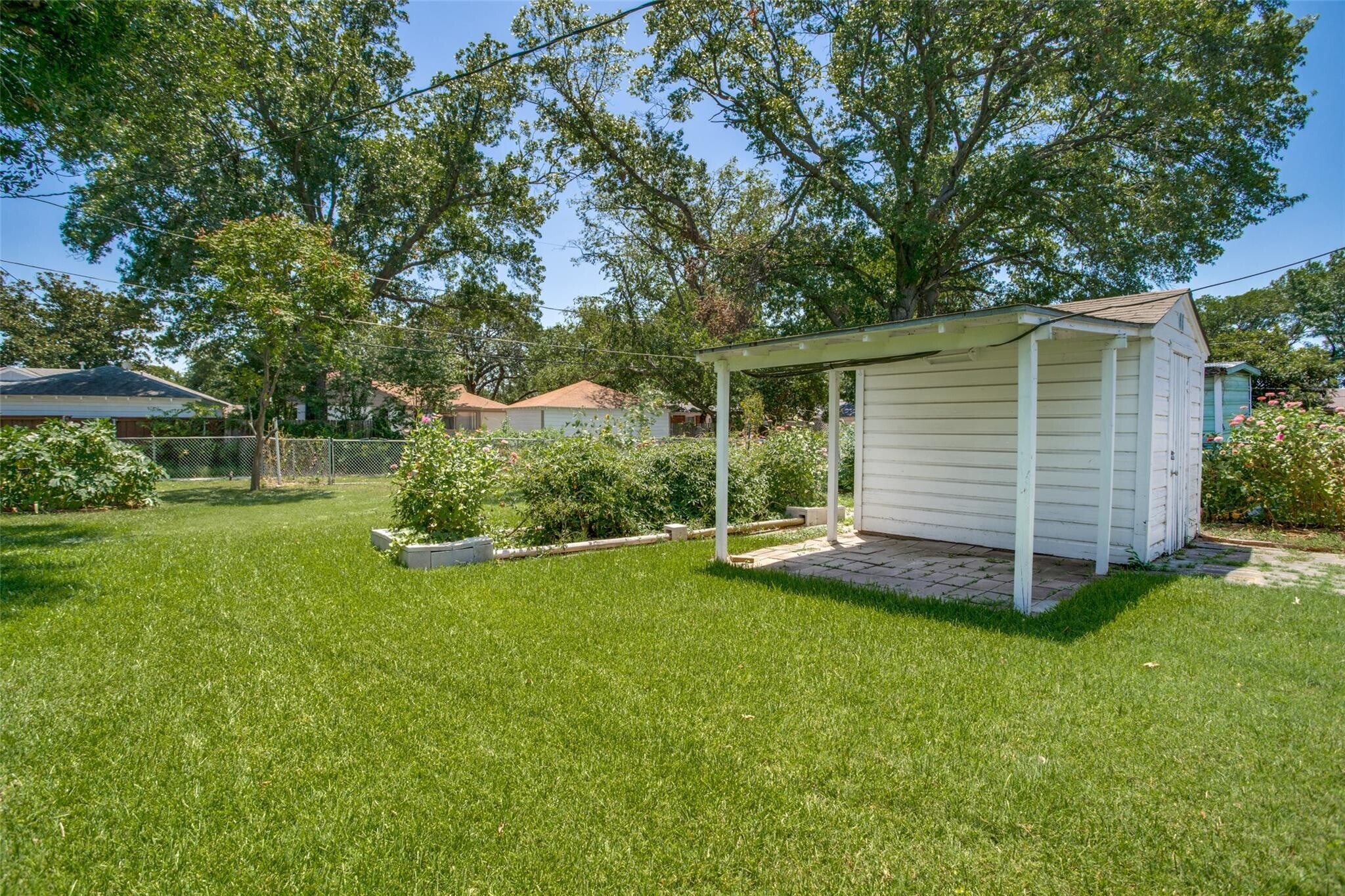 Building Photo - 3724 Almazan Dr