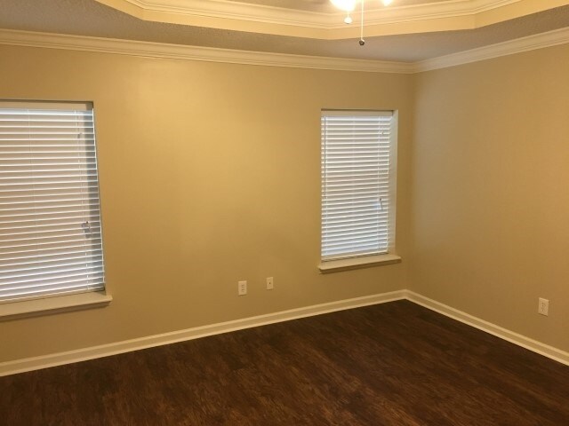 Building Photo - 4632 Peele St