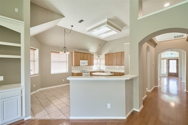 Building Photo - 15810 Ashton Hills Dr