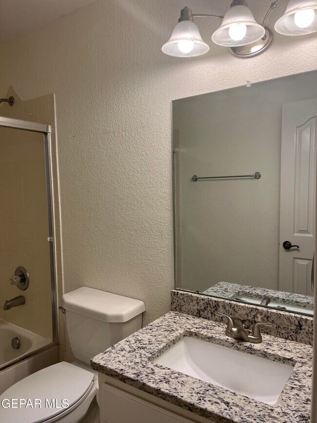 Building Photo - 6512 Dakota Ridge Dr