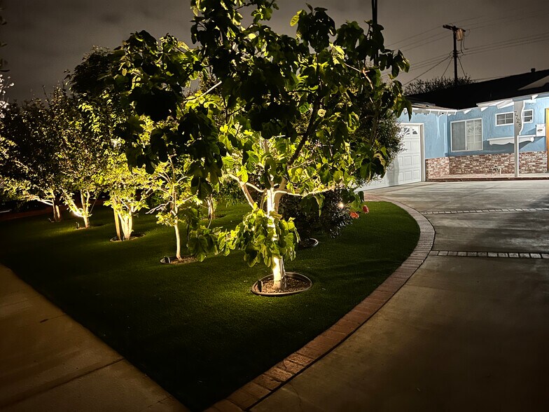 Building Photo - 7728 Sausalito Ave