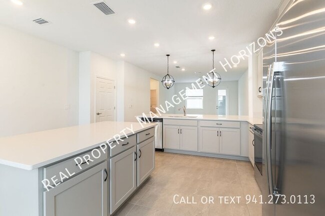 Building Photo - 1929 Transom Ln