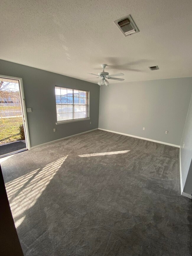 Building Photo - 31 North St