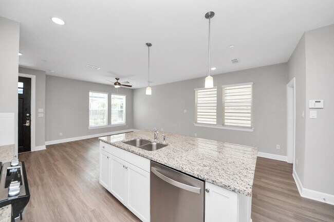 Building Photo - 5300 Berkeley Knl Cir