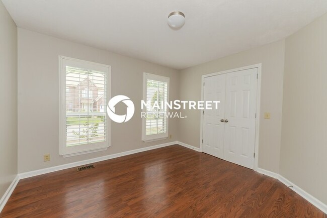 Building Photo - 3613 Applewood Ln