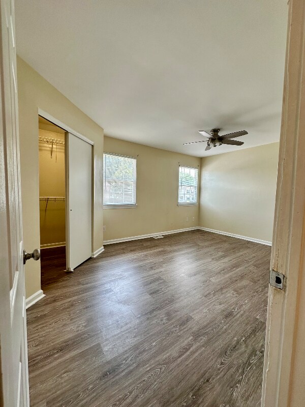 Building Photo - 3228 Scarborough Way