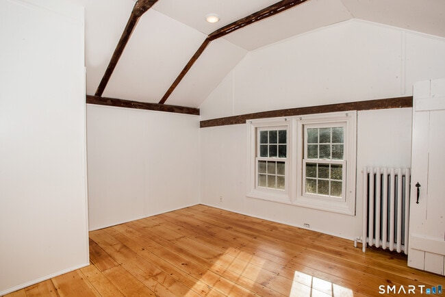 Building Photo - 1709 Newfield Ave