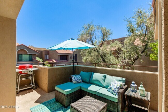 Building Photo - 5122 E Shea Blvd