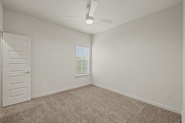 Building Photo - Brand new townhomes in Frenship East!