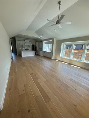 Building Photo - 302 Kettlewood Dr