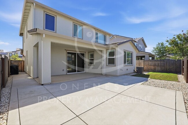 Building Photo - Executive 4-Bedroom Home with Loft in Twelve Bridges