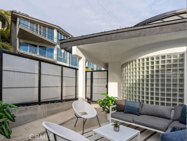 Building Photo - 6422 Weidlake Dr