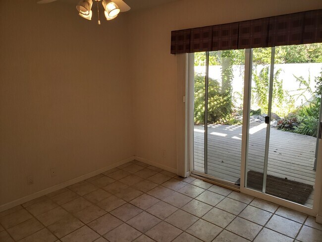 Building Photo - Lakefront Living in this 3/2 Beautiful Home! (55+ Community)