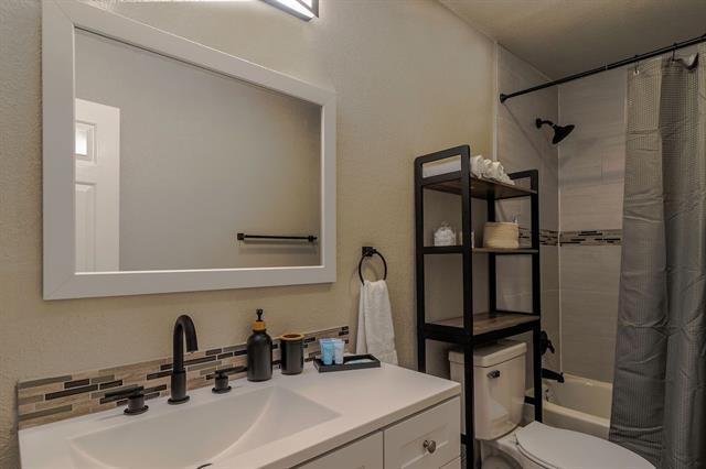 Building Photo - 911 Rockwall St