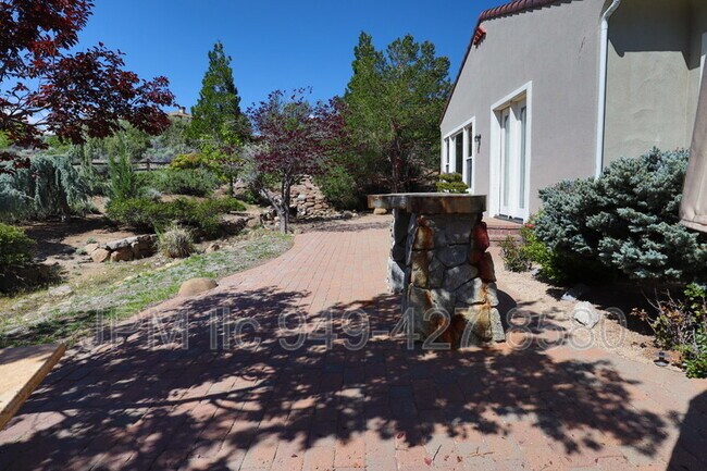 Building Photo - 3000 Granite Pointe Dr