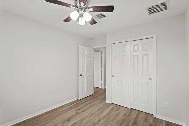 Building Photo - 21631 Rainfall Park Dr