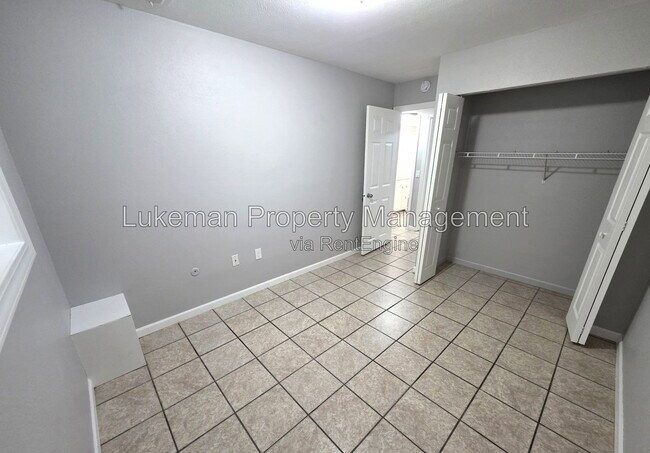 Building Photo - 3630 Douglas Ave