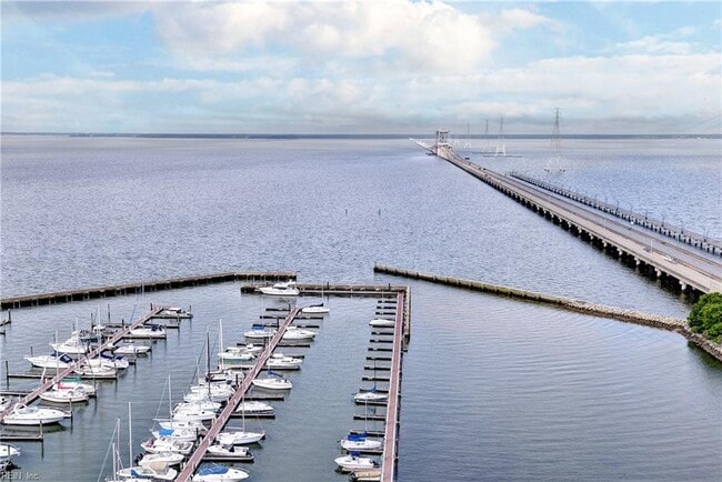 Building Photo - 7505 River Rd