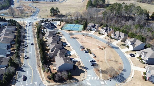 Building Photo - 414 Spring View Dr