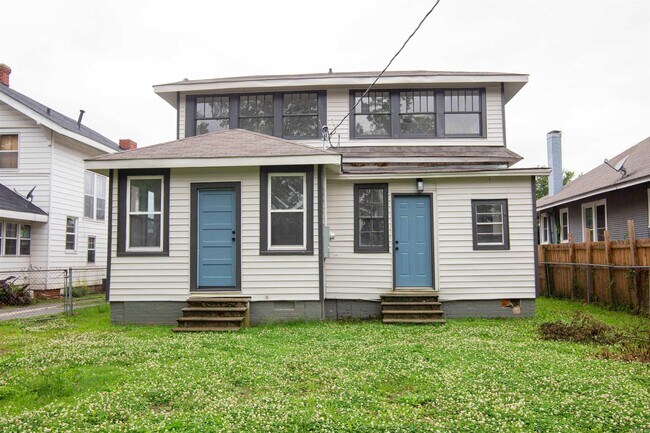Building Photo - 2715 S State St
