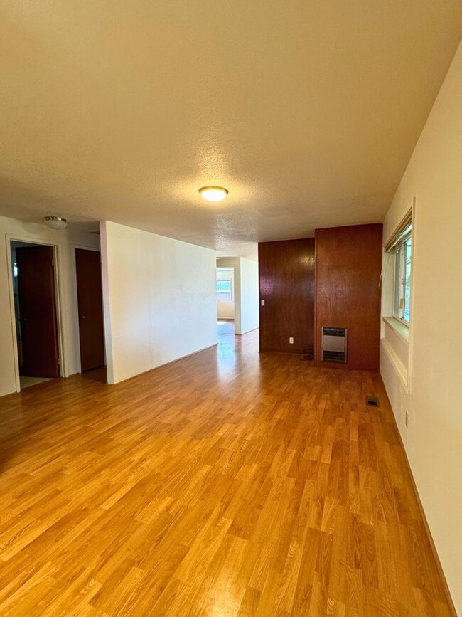 Building Photo - (HAR) South Eugene 4 bedroom/2 bath Home