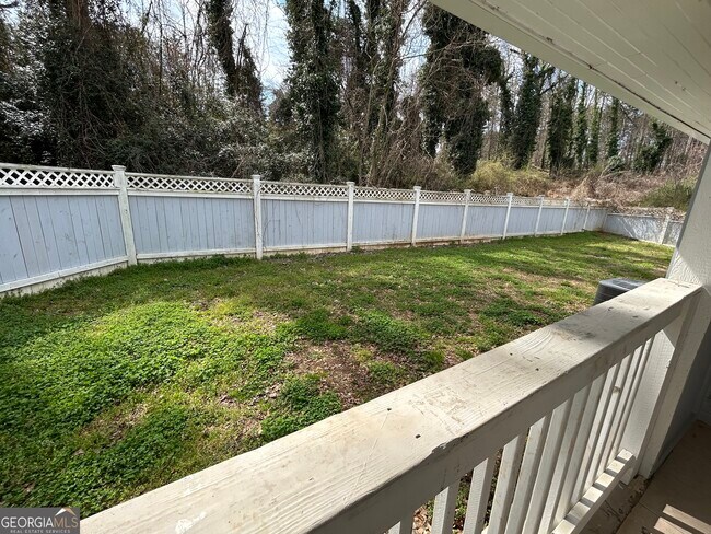 Building Photo - 3 Indianola Dr