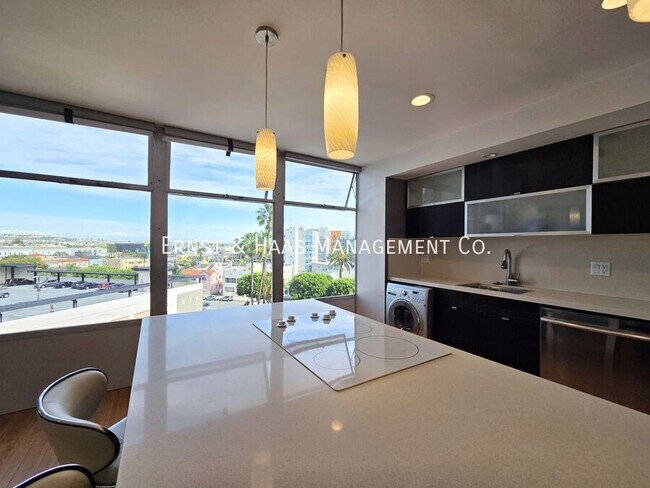 Building Photo - 100 Atlantic Ave