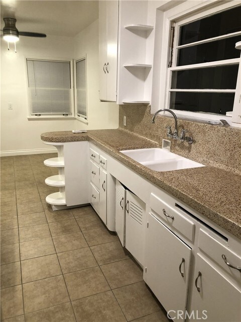 Building Photo - 4131 Verdugo Rd