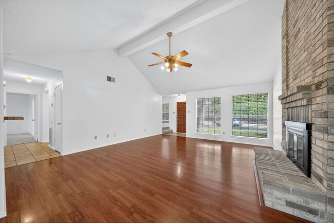 Building Photo - Schertz School District in Woodland Oaks S...