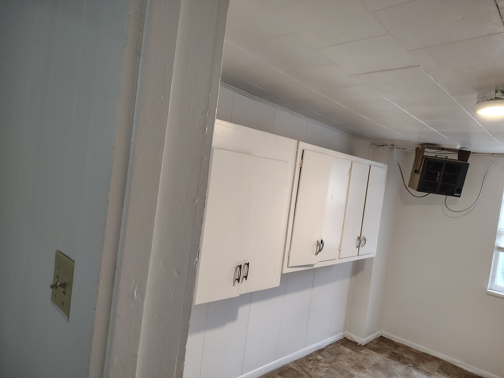 Laundry Area - 416 W Poplar St