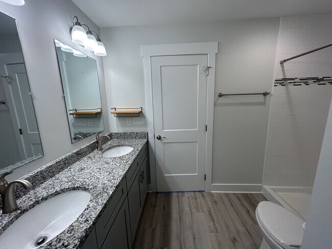 Building Photo - West AVL - 3/2 Contemporary Build Ready Now!