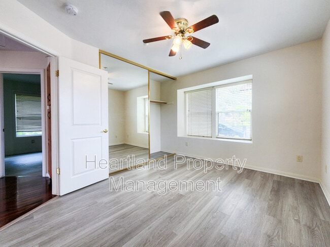 Building Photo - 9617 Tropico Dr