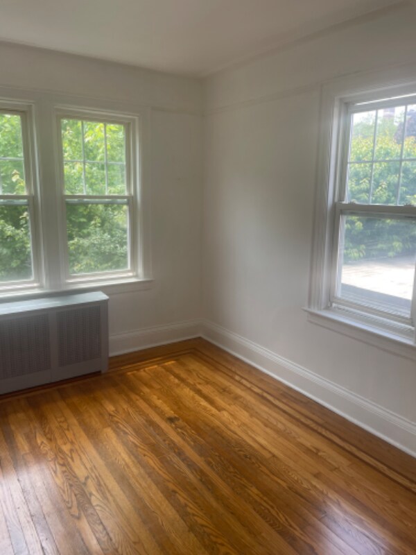 Building Photo - 0 Cromwell Ave