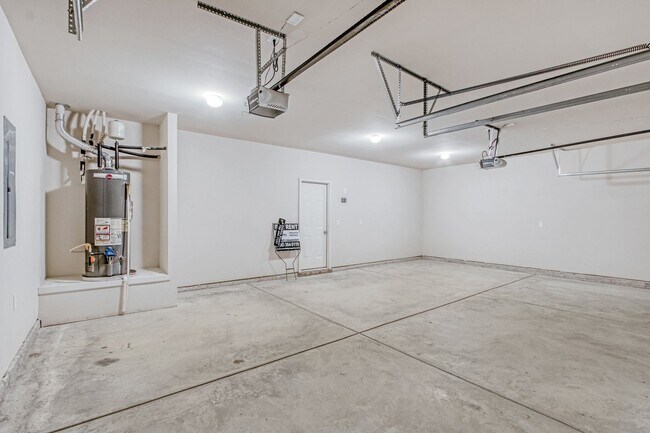 Building Photo - 4639 Southwind Rd
