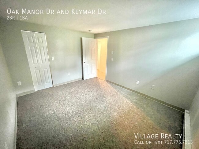 Building Photo - 219 Oak Manor Dr