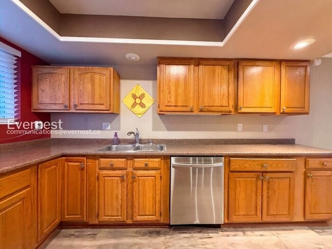 Building Photo - 254 S Oman Rd