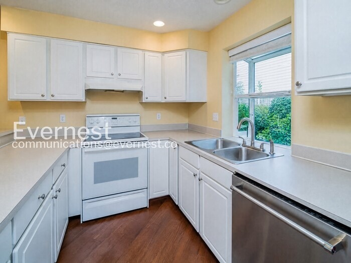 Building Photo - 3624 164th St SW
