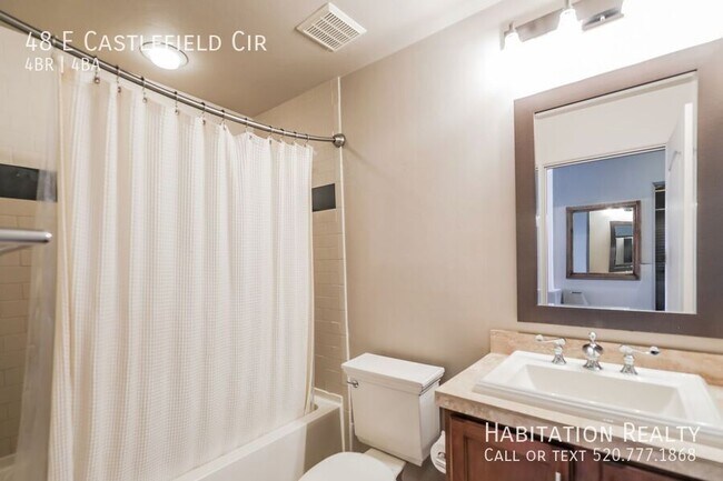 Building Photo - 48 E Castlefield Cir