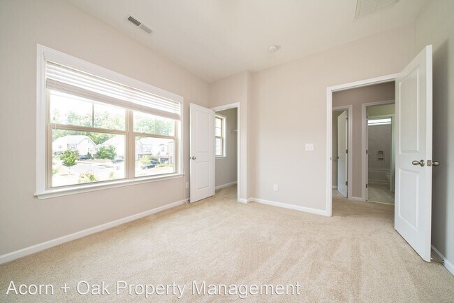 Building Photo - 6 br, 4.5 bath House - 358 Botan Way